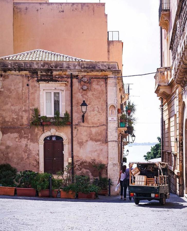 Amuni' Sicily Guest House Syracuse Eksteriør billede